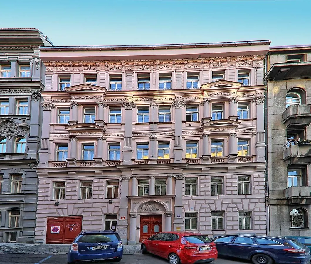 Apartment Manesova 4 Praha